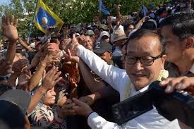 Au Cambodge, l'opposition maintient la pression dans la rue  - ảnh 1